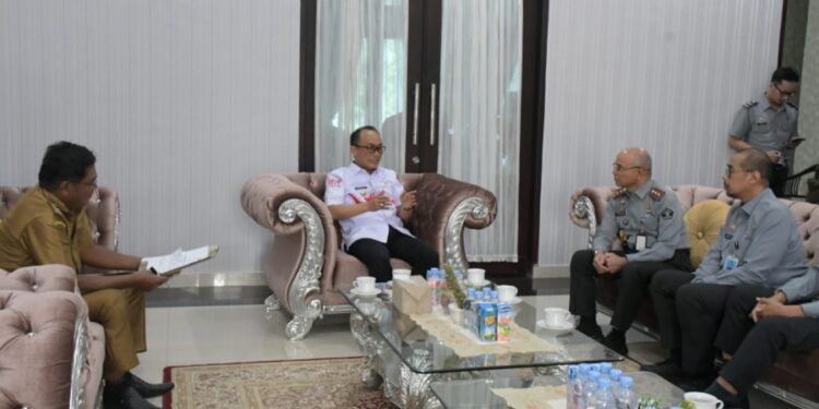 Kanwil Kemenkumham Sulbar Menemui Pj Gub Prof Zudan Untuk Perkuat Sinergitas