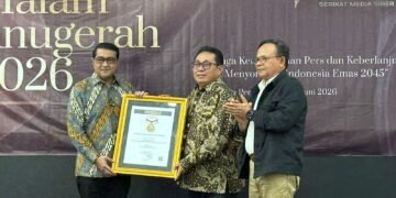 Teuku Riefky, Gubernur, Bupati hingga Pimpinan Media Raih Anugerah SMSI 2026.